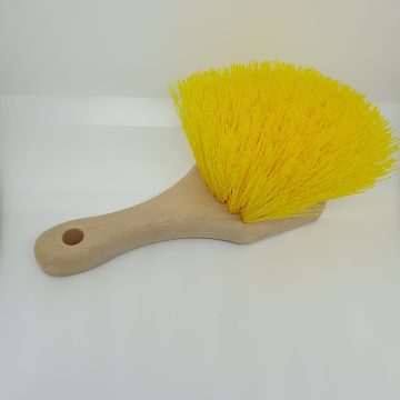 Brosse flancs de pneus jaune