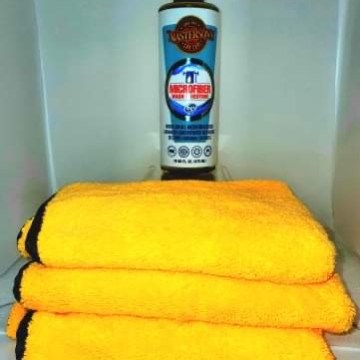 Kit de trois microfibres et un shampoing microfibre